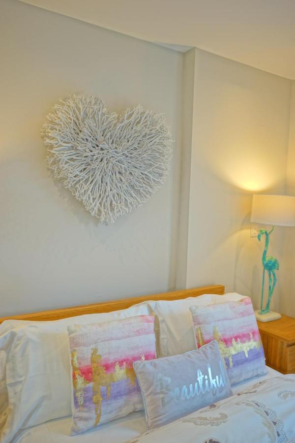 Soak Up The Light At A Soothing, Stylish Apartment In Swansea Marina Dış mekan fotoğraf