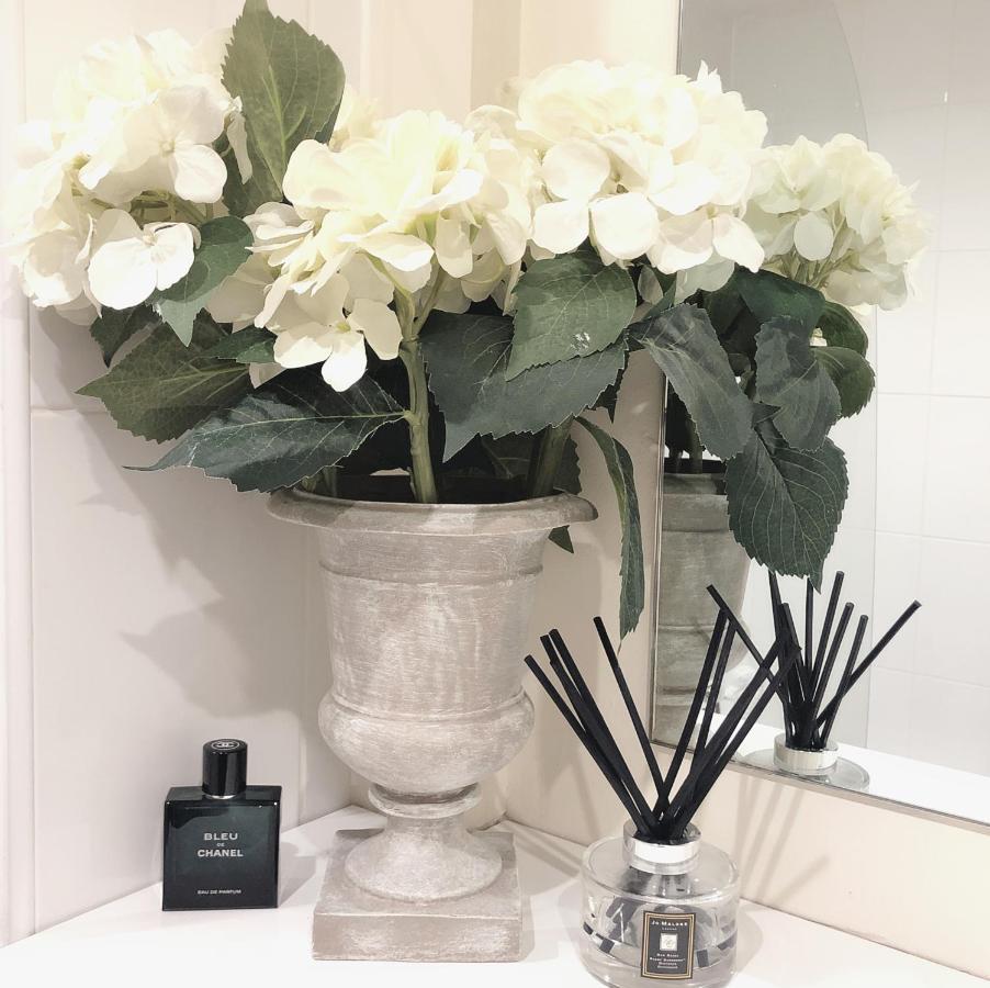 Soak Up The Light At A Soothing, Stylish Apartment In Swansea Marina Dış mekan fotoğraf