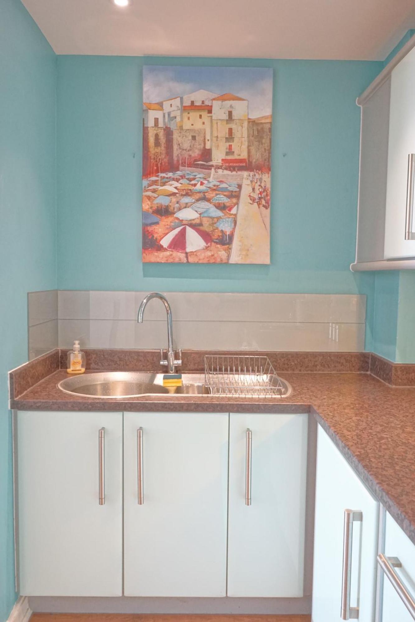 Soak Up The Light At A Soothing, Stylish Apartment In Swansea Marina Dış mekan fotoğraf